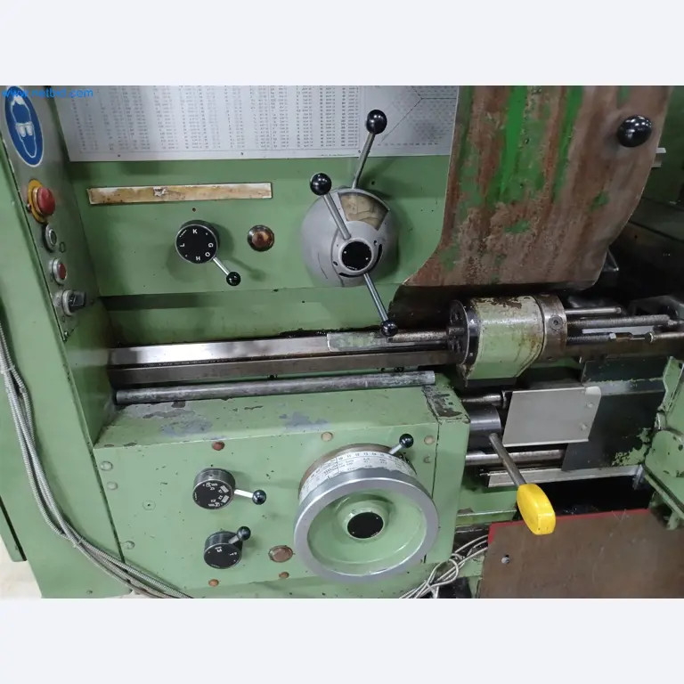 Máquinas para la producción de piezas estampadas para la industria del automóvil, entre otras-7