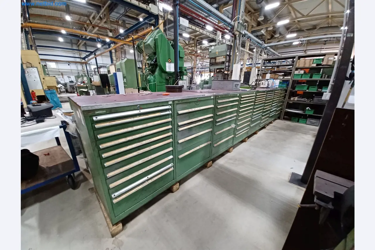 Maschinen zur Herstellung von Stanzteilen u.a. für die Automotiv-Branche-1