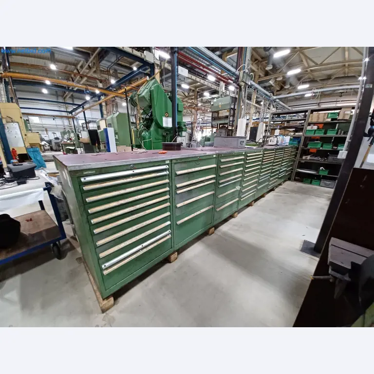 Maschinen zur Herstellung von Stanzteilen u.a. für die Automotiv-Branche-1