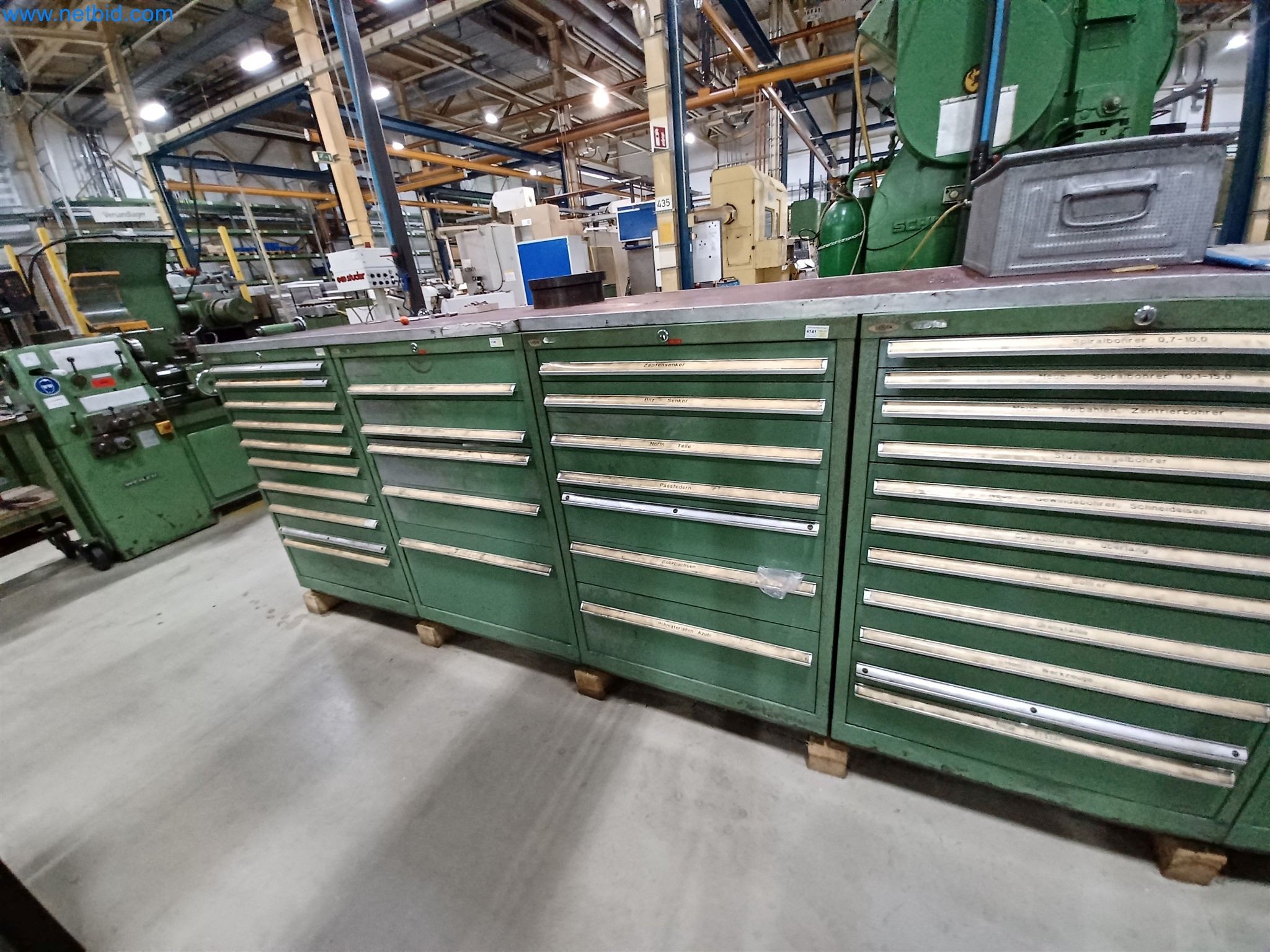 Maschinen zur Herstellung von Stanzteilen u.a. für die Automotiv-Branche-2