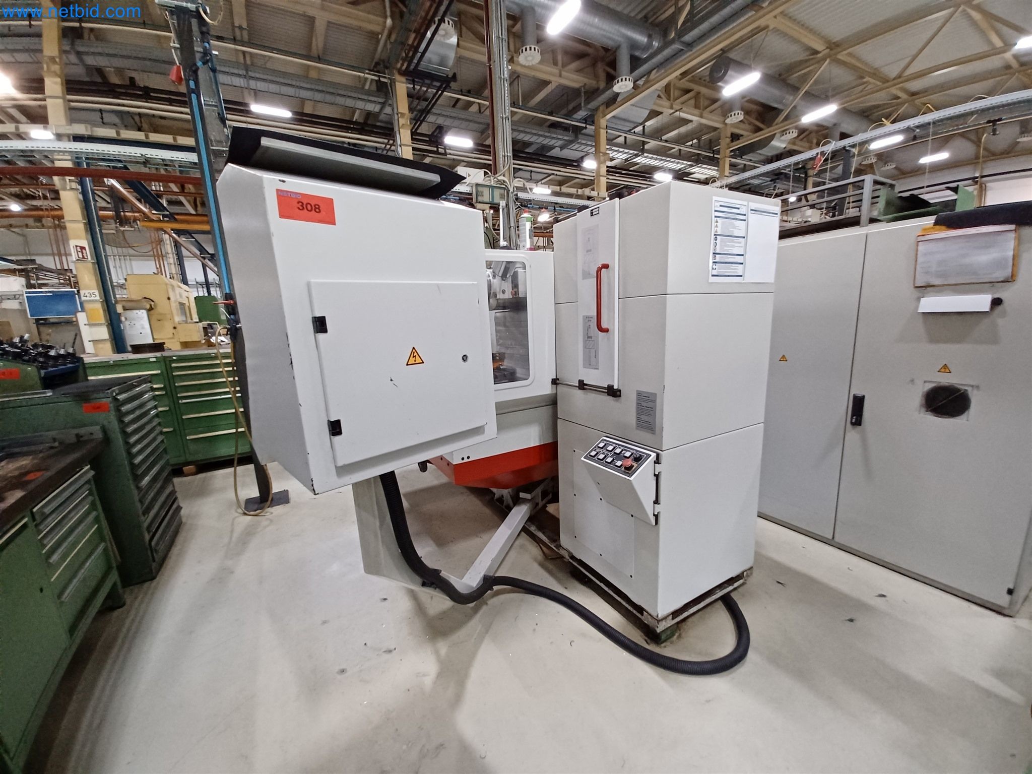 Machines for the production of stamped parts for the automotive industry, among others-9