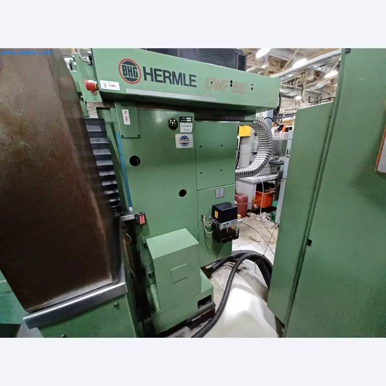 Machines for the production of stamped parts for the automotive industry, among others-10