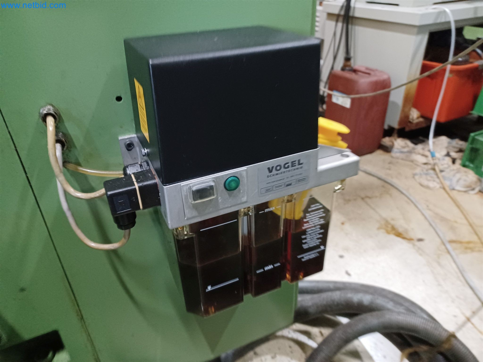 Machines for the production of stamped parts for the automotive industry, among others-11