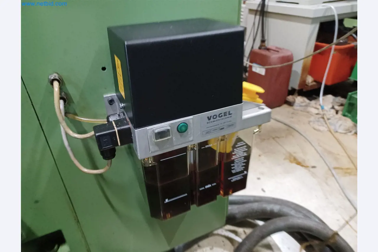 Machines for the production of stamped parts for the automotive industry, among others-11