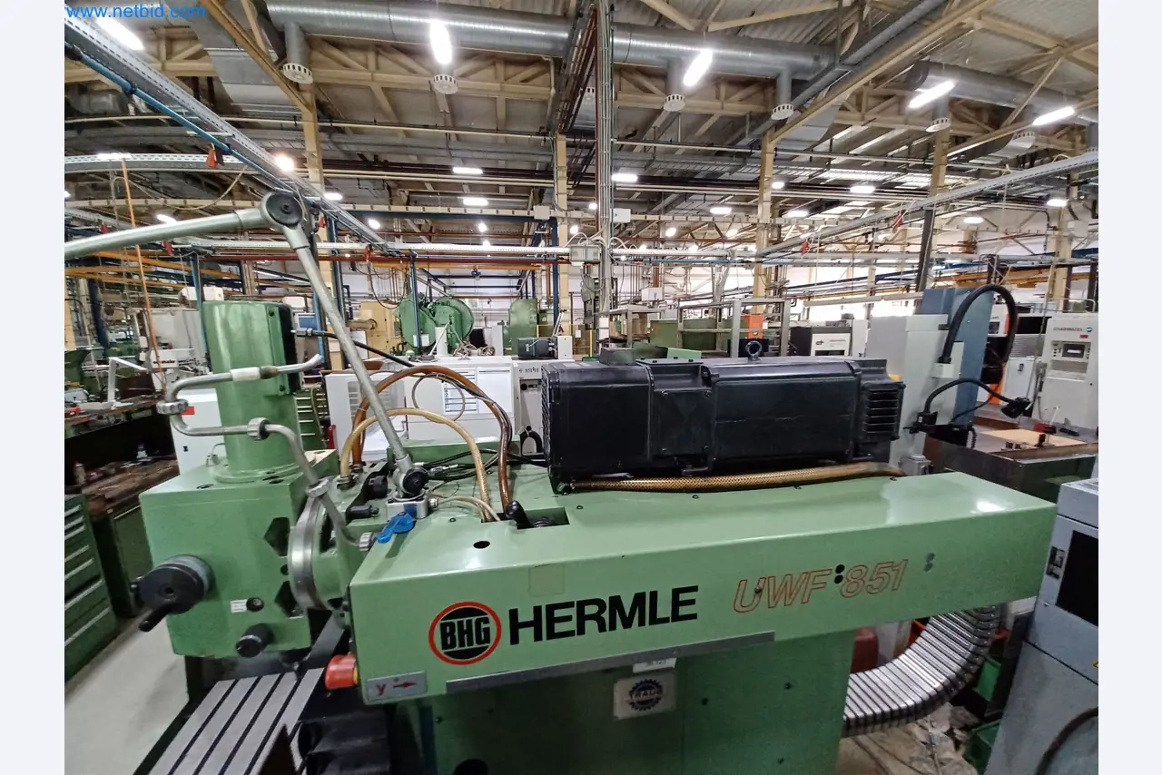 Machines for the production of stamped parts for the automotive industry, among others-13