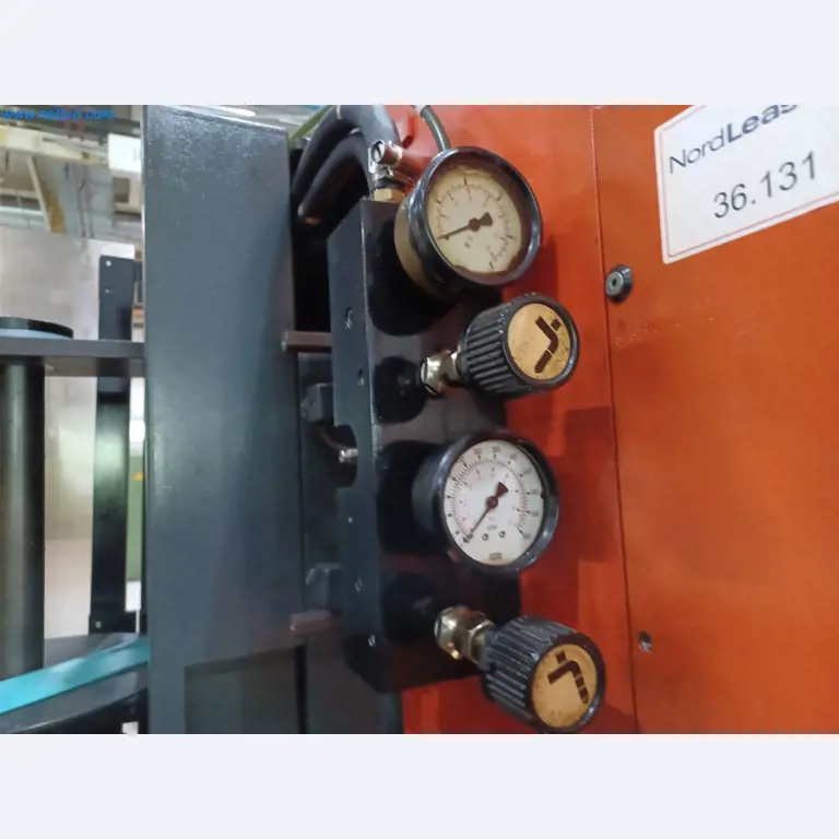 Machines for the production of stamped parts for the automotive industry, among others-5