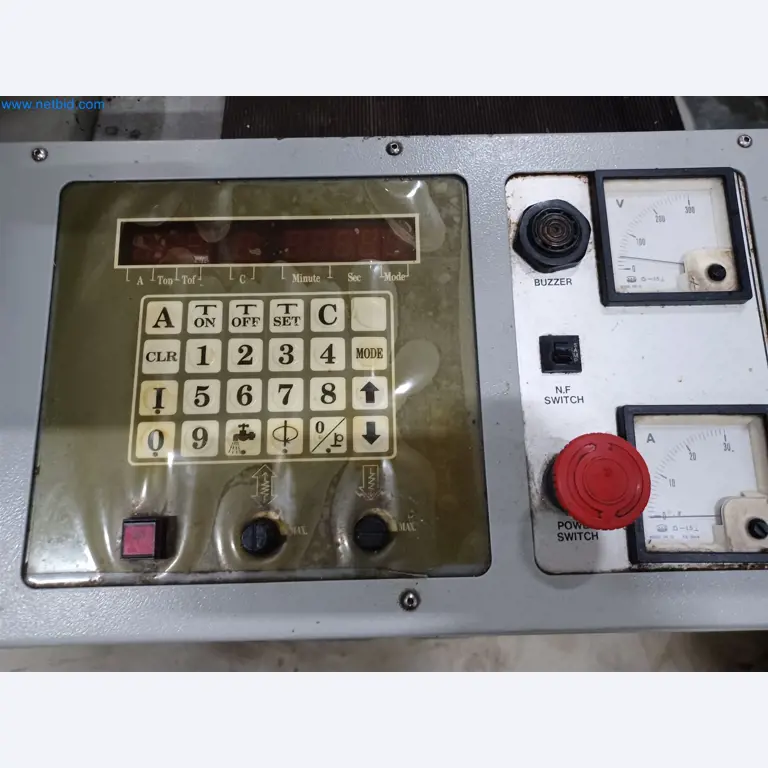 Maszyny do produkcji części tłoczonych dla przemysłu motoryzacyjnego, między innymi-7