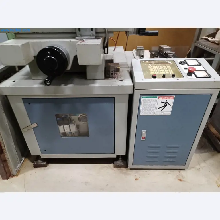 Maszyny do produkcji części tłoczonych dla przemysłu motoryzacyjnego, między innymi-8