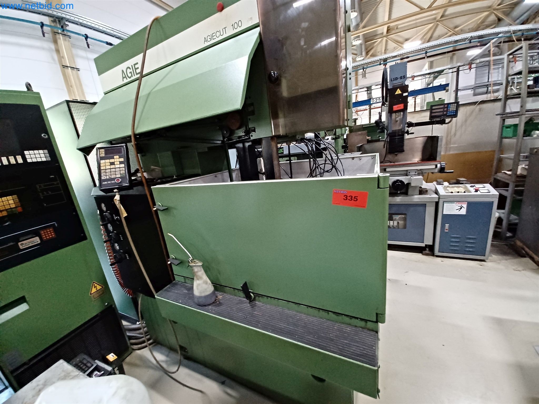 Machines for the production of stamped parts for the automotive industry, among others-1