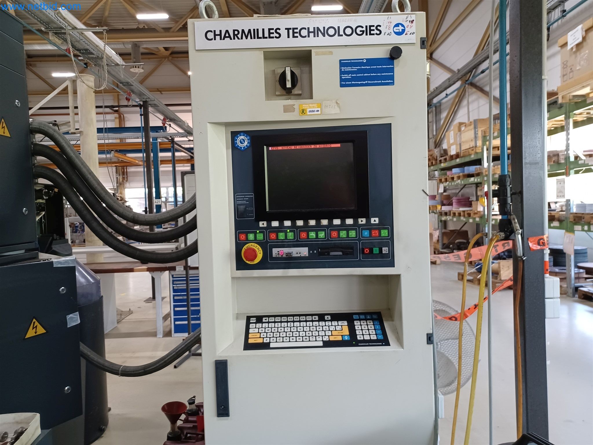 Maszyny do produkcji części tłoczonych dla przemysłu motoryzacyjnego, między innymi-5