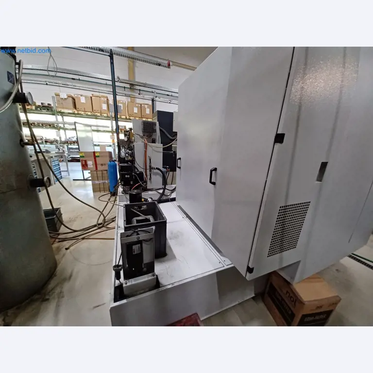 Machines for the production of stamped parts for the automotive industry, among others-11