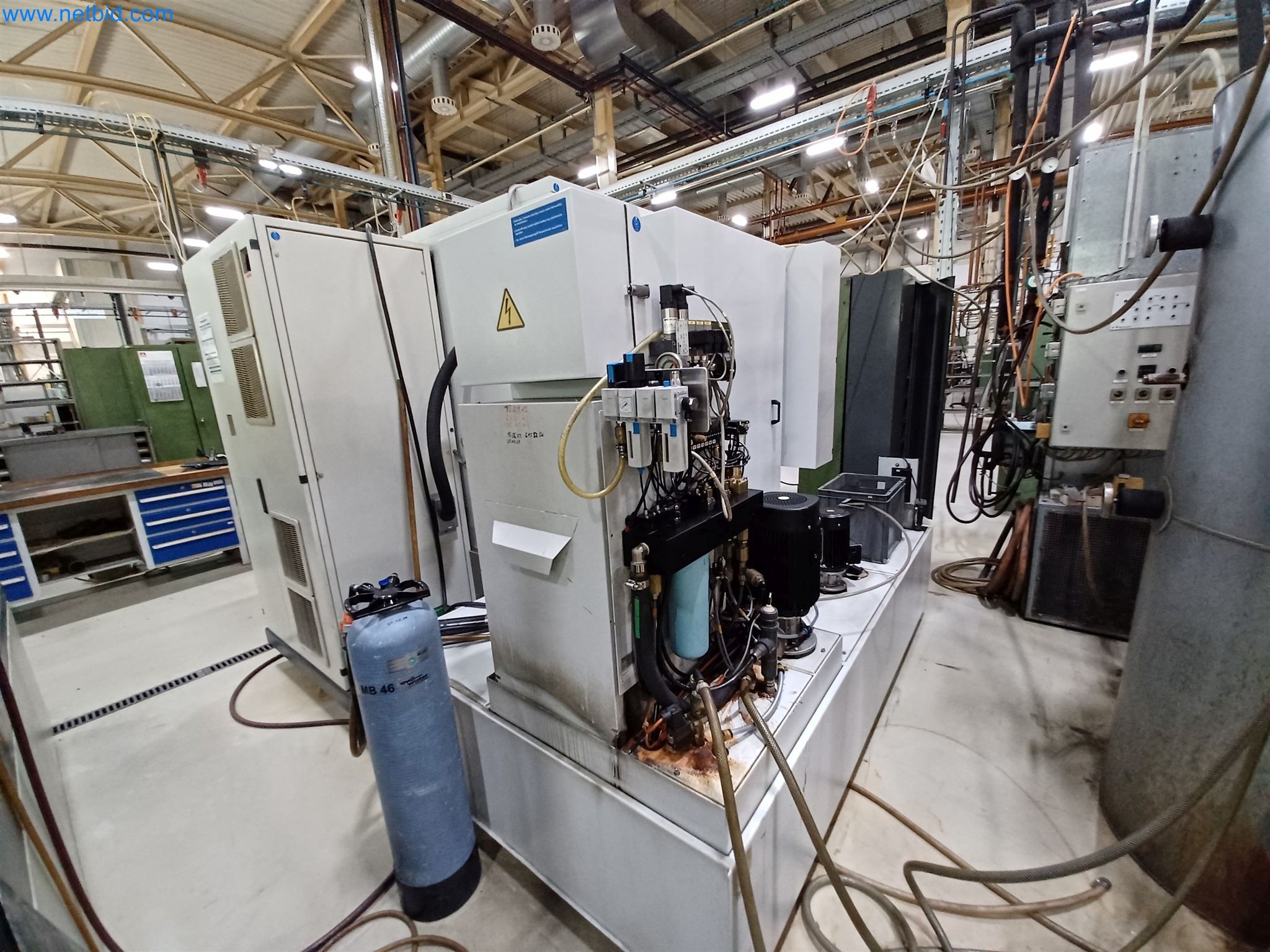 Machines for the production of stamped parts for the automotive industry, among others-15