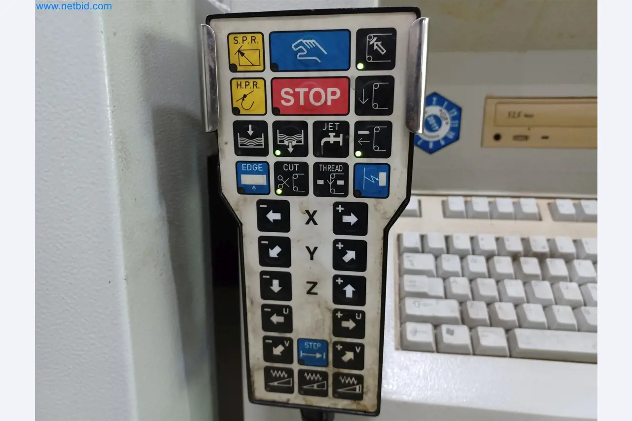 Machines for the production of stamped parts for the automotive industry, among others-7