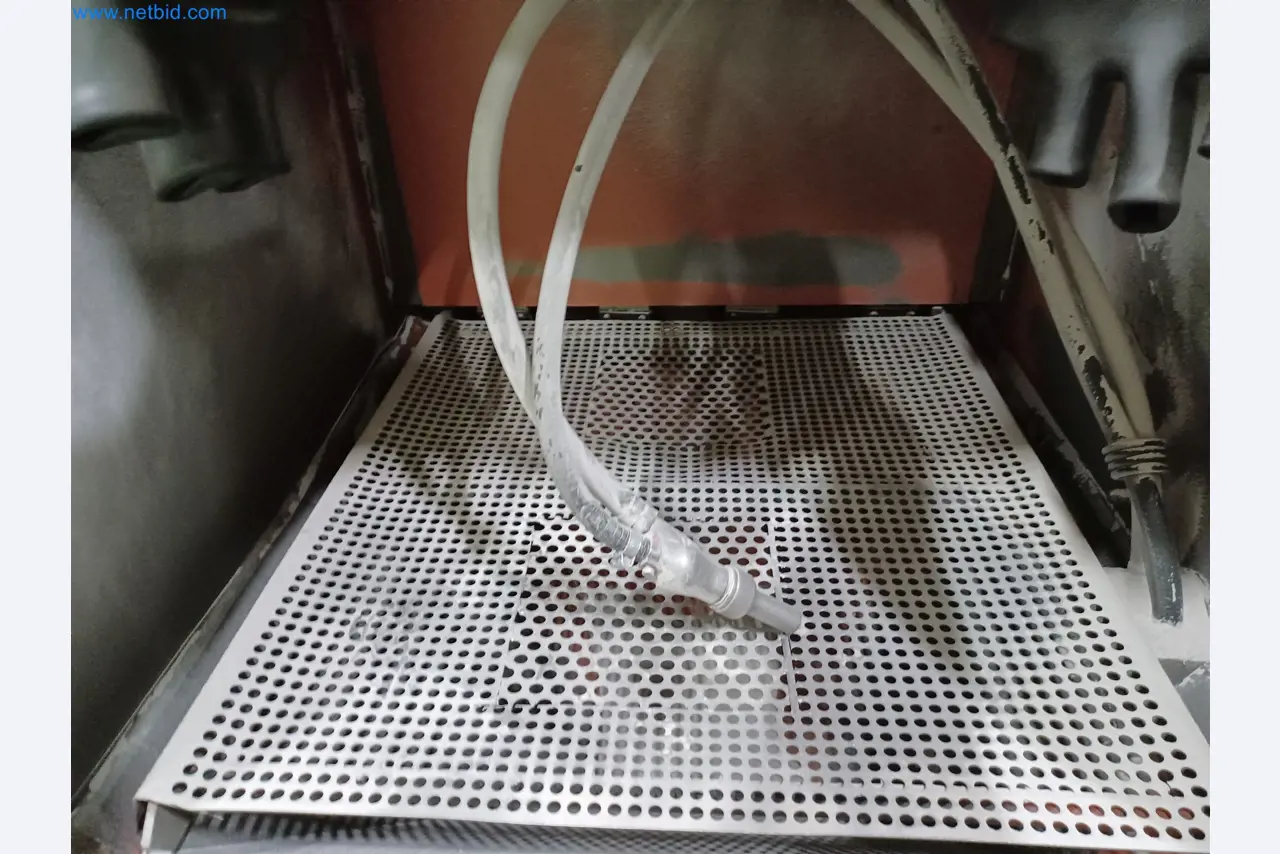 Machines for the production of stamped parts for the automotive industry, among others-4