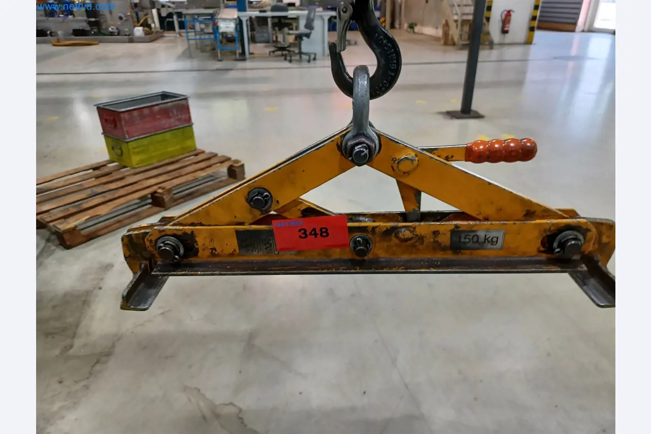 Machines for the production of stamped parts for the automotive industry, among others-1