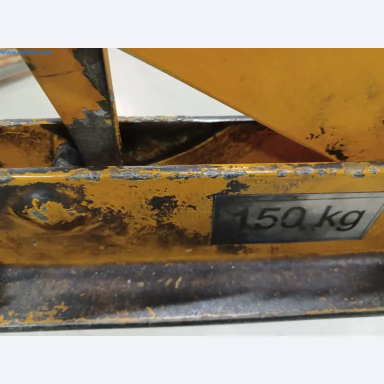 Machines for the production of stamped parts for the automotive industry, among others-3