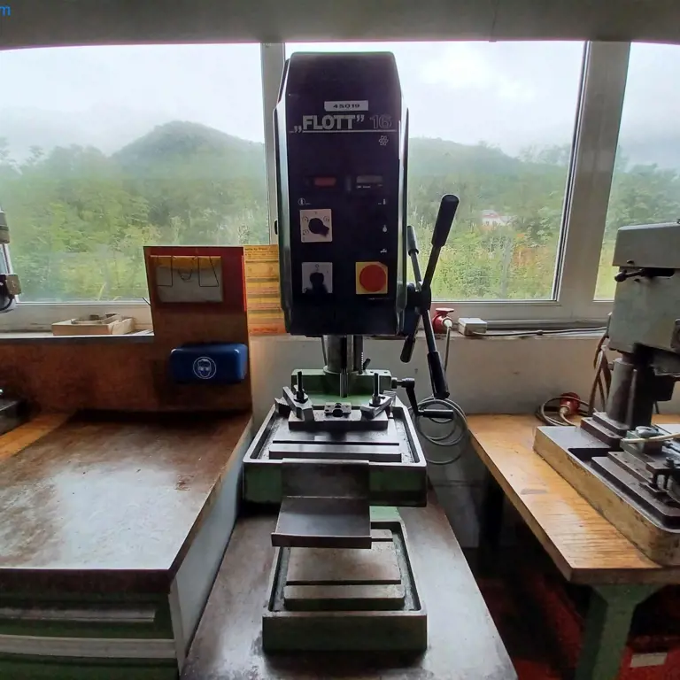 Bench drill Flott 16
