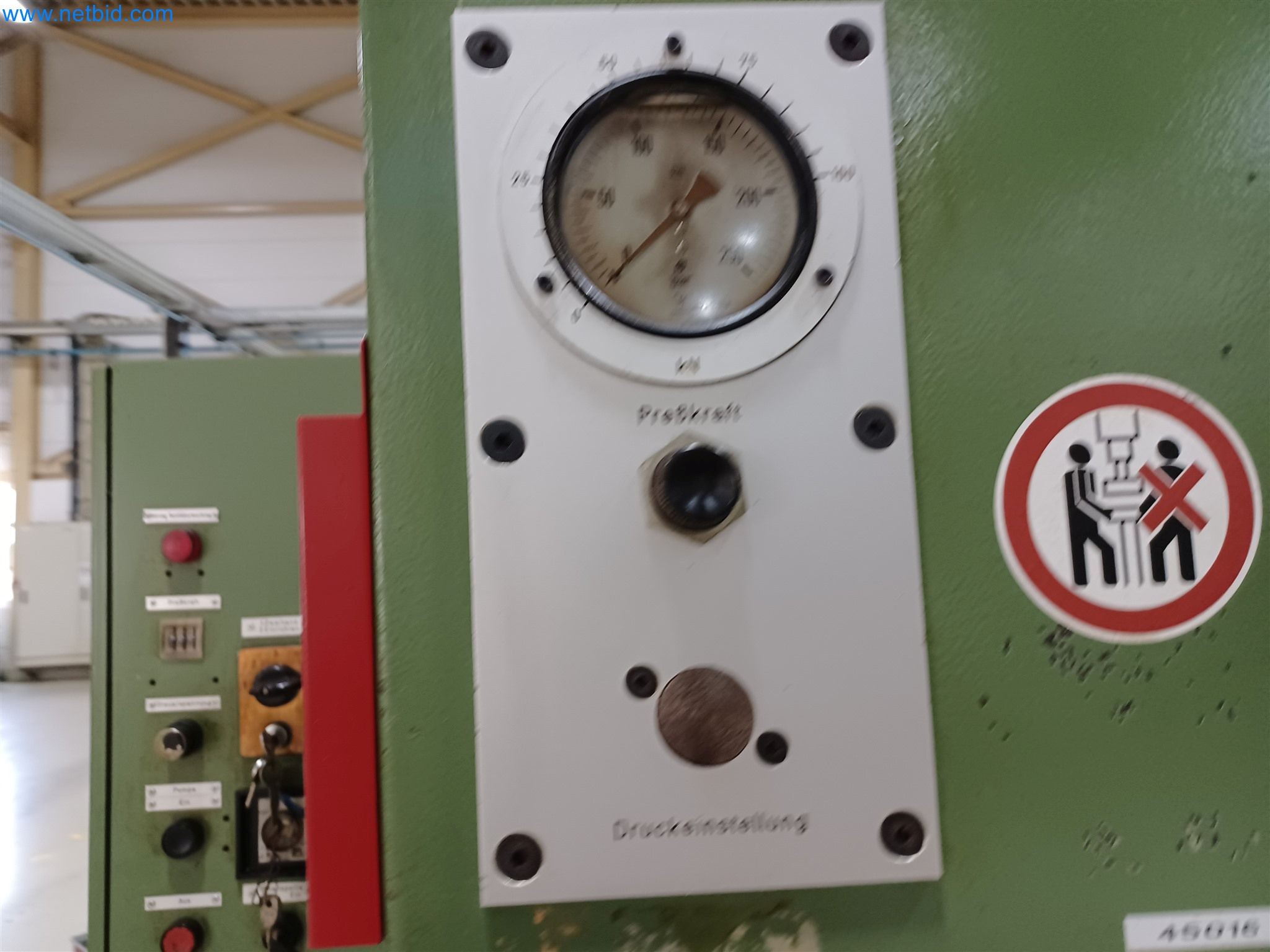 Machines for the production of stamped parts for the automotive industry, among others-4