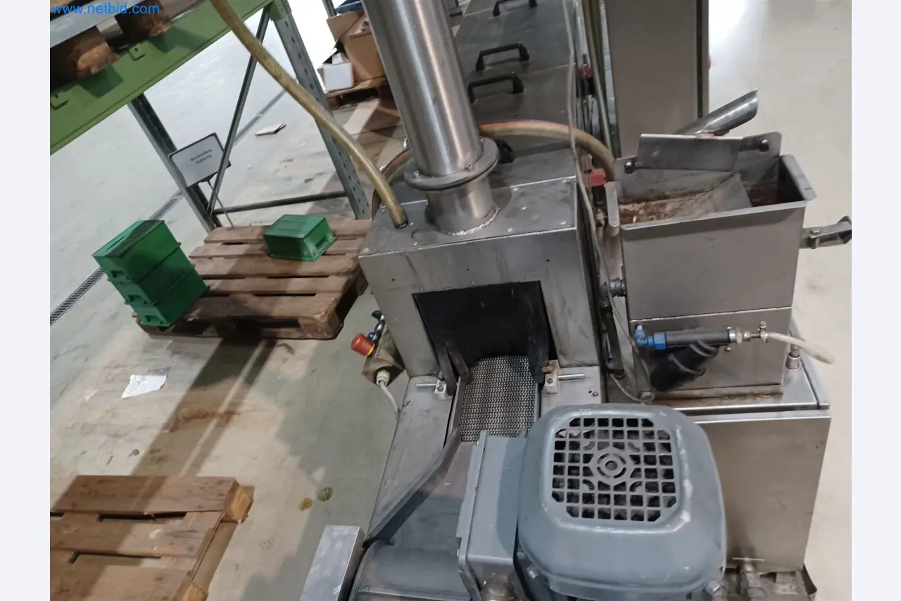 Maschinen zur Herstellung von Stanzteilen u.a. für die Automotiv-Branche-11