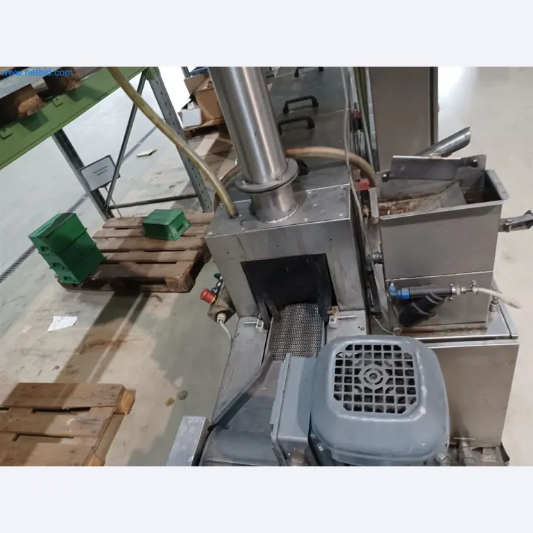 Maschinen zur Herstellung von Stanzteilen u.a. für die Automotiv-Branche-11