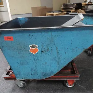 Chip tipping trough Bartels