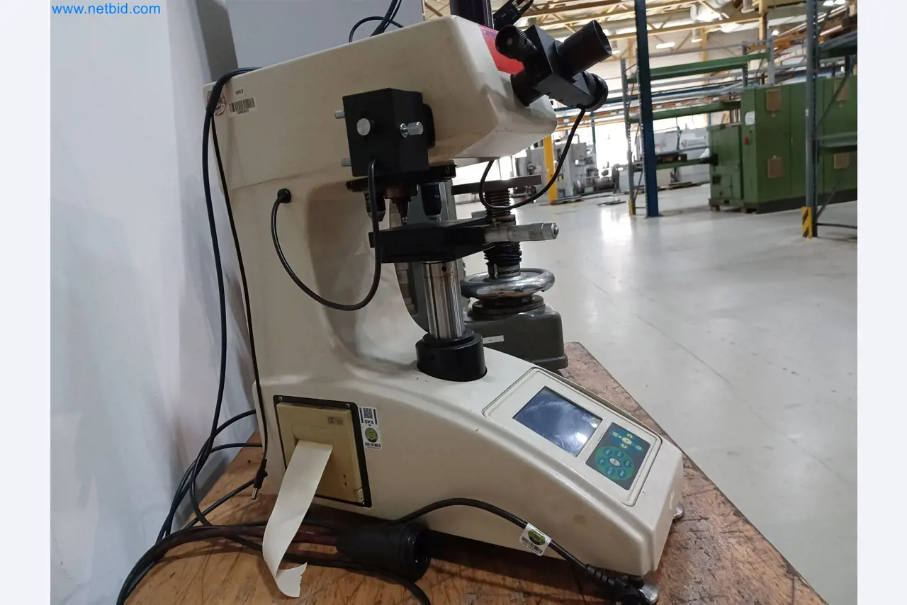 Máquinas para la producción de piezas estampadas para la industria del automóvil, entre otras-5