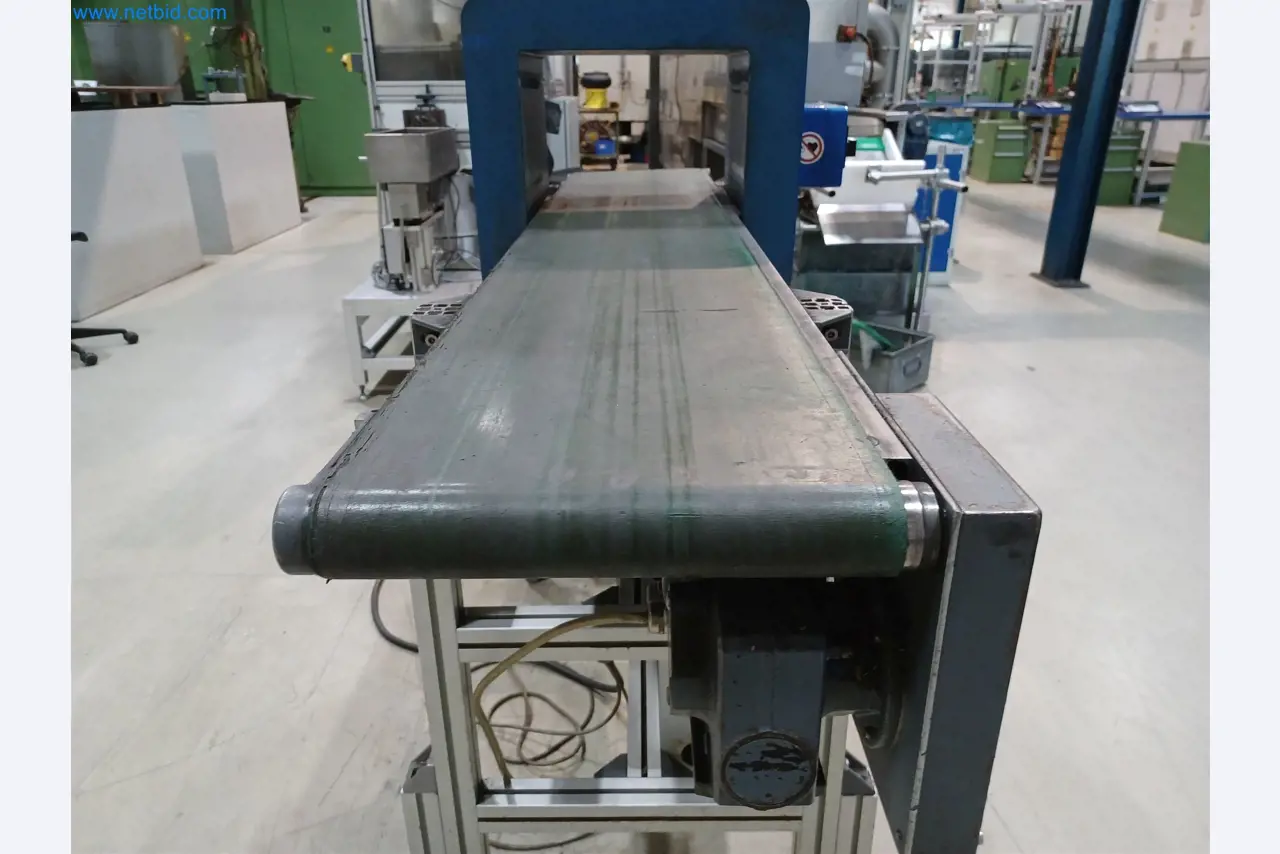 Maschinen zur Herstellung von Stanzteilen u.a. für die Automotiv-Branche-2