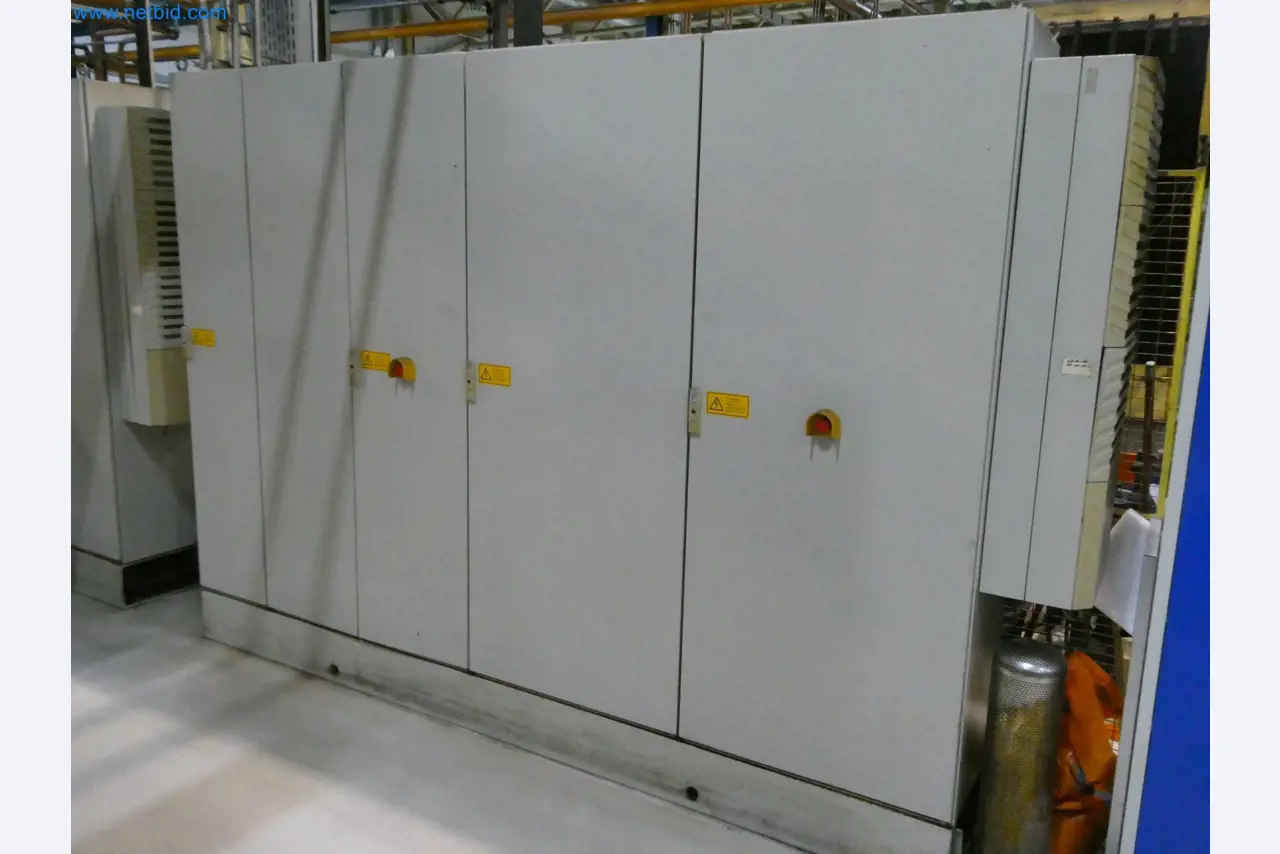 Machines for the production of stamped parts for the automotive industry, among others-5