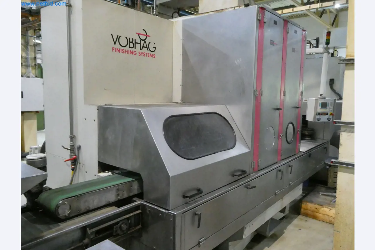 Máquinas para a produção de peças estampadas para a indústria automóvel, entre outras-4