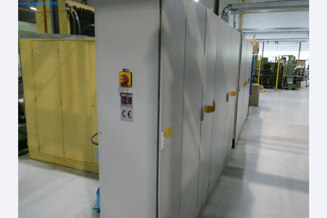 Máquinas para a produção de peças estampadas para a indústria automóvel, entre outras-5