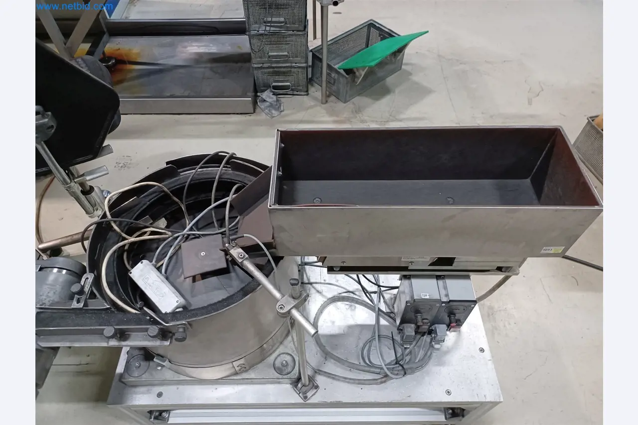 Machines for the production of stamped parts for the automotive industry, among others-4