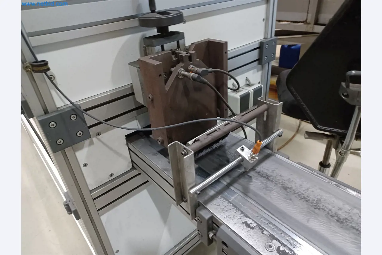 Machines for the production of stamped parts for the automotive industry, among others-5