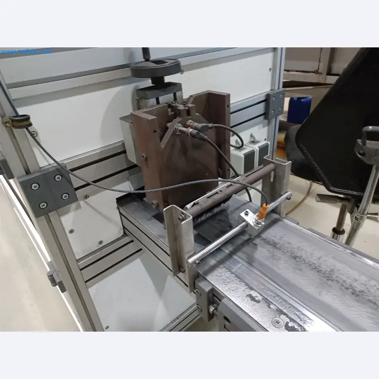 Machines for the production of stamped parts for the automotive industry, among others-5