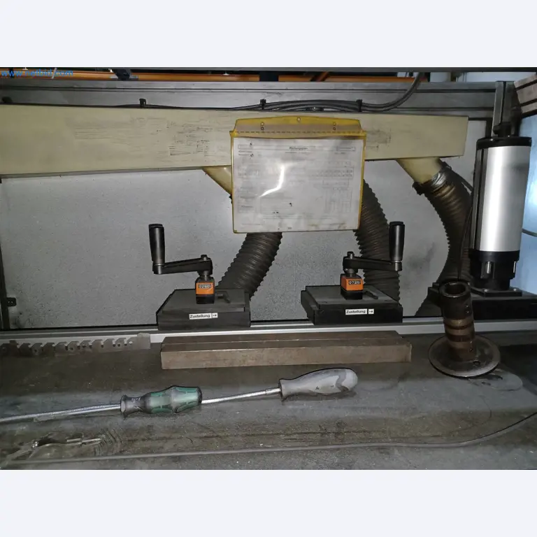 Machines for the production of stamped parts for the automotive industry, among others-8