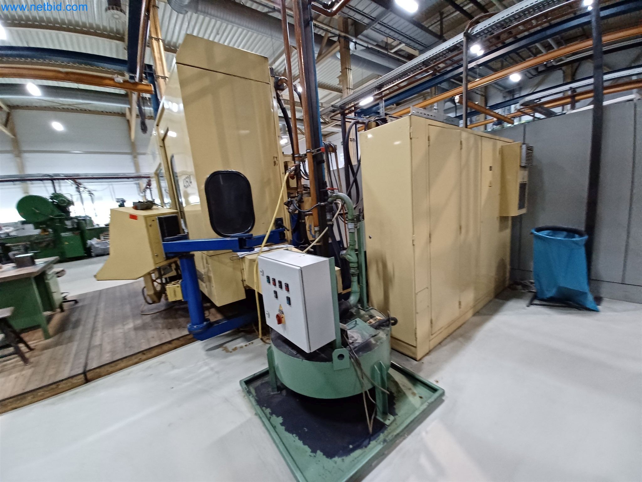 Maszyny do produkcji części tłoczonych dla przemysłu motoryzacyjnego, między innymi-4