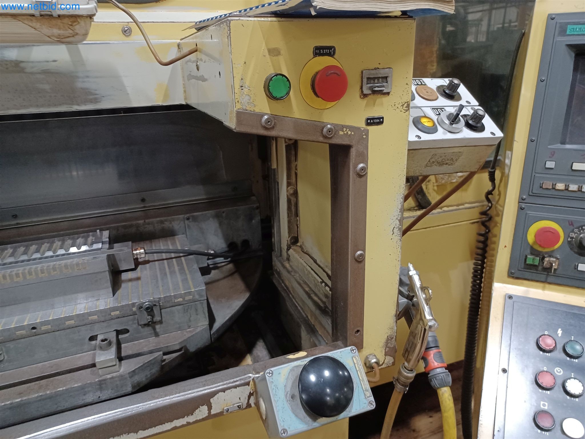 Maszyny do produkcji części tłoczonych dla przemysłu motoryzacyjnego, między innymi-6