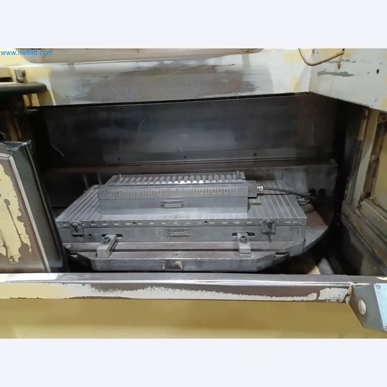 Máquinas para la producción de piezas estampadas para la industria del automóvil, entre otras-7