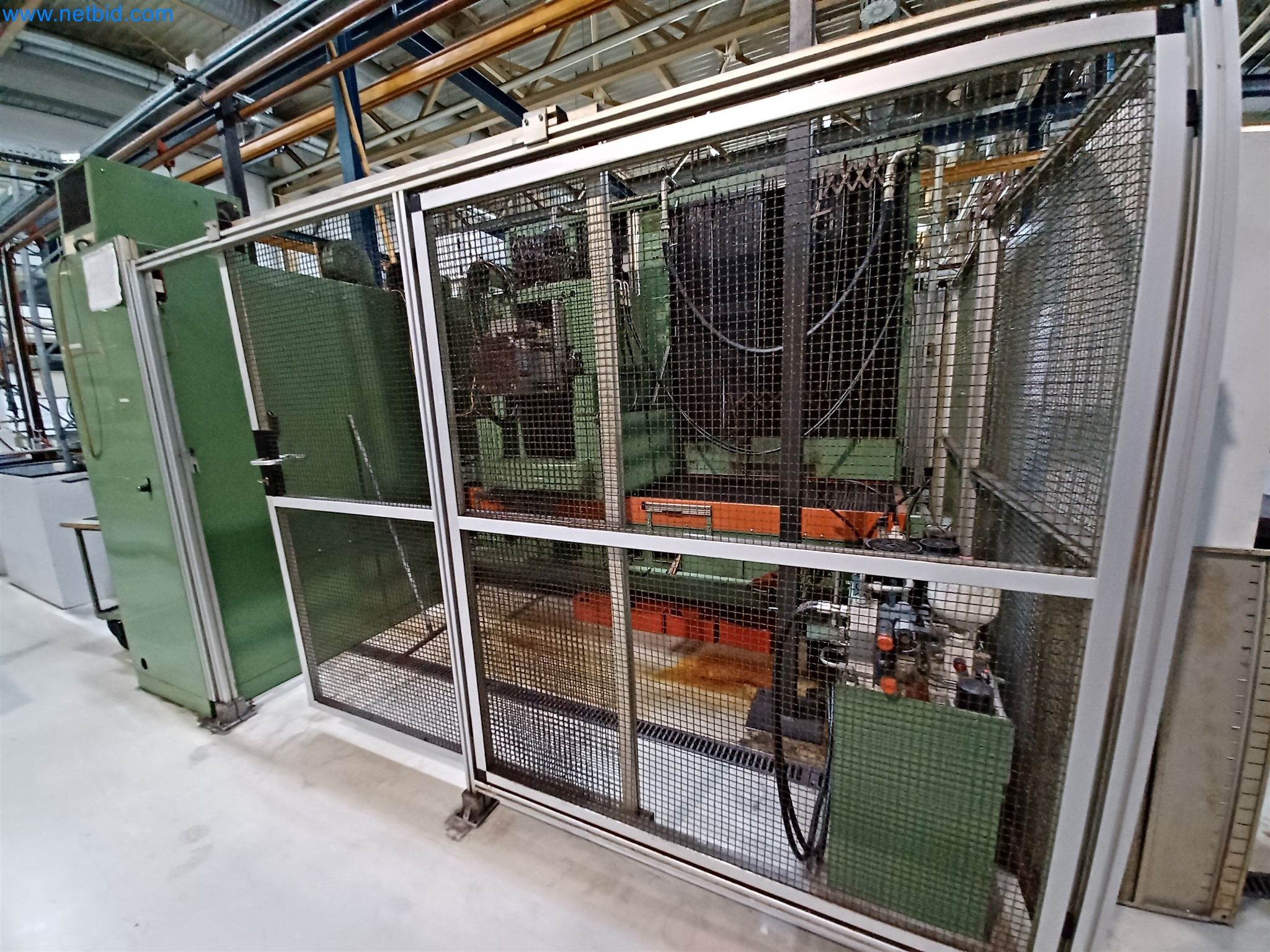 Máquinas para la producción de piezas estampadas para la industria del automóvil, entre otras-2