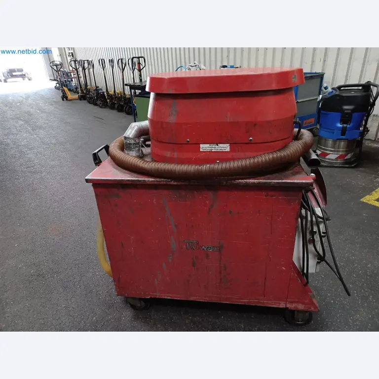 Machines voor de productie van gestanste onderdelen voor onder andere de auto-industrie-1