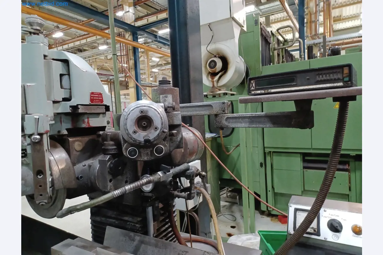 Machines for the production of stamped parts for the automotive industry, among others-4