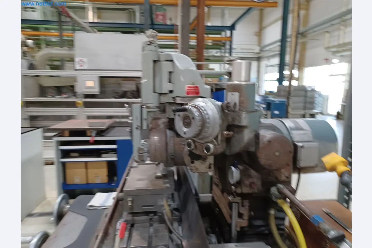 Machines for the production of stamped parts for the automotive industry, among others-7