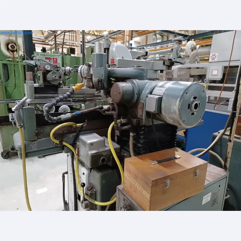 Machines for the production of stamped parts for the automotive industry, among others-8