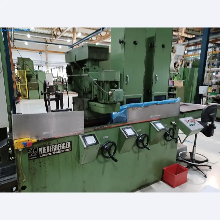 Machines for the production of stamped parts for the automotive industry, among others-1