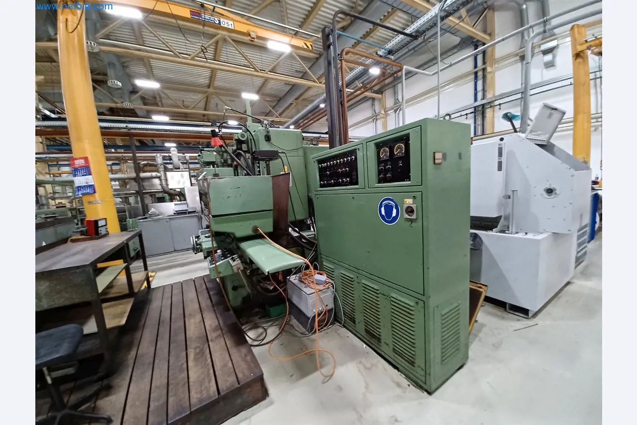 Machines for the production of stamped parts for the automotive industry, among others-11