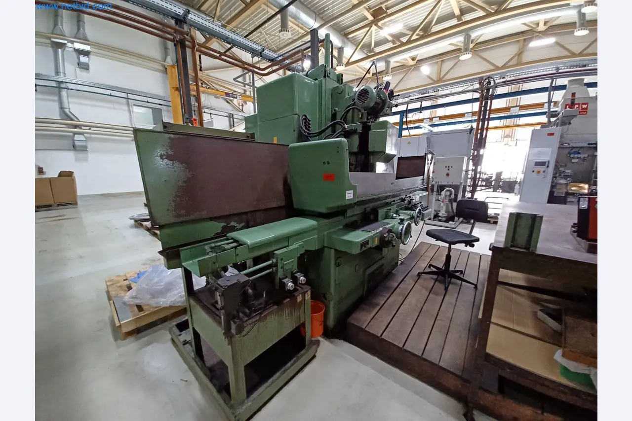 Machines for the production of stamped parts for the automotive industry, among others-1