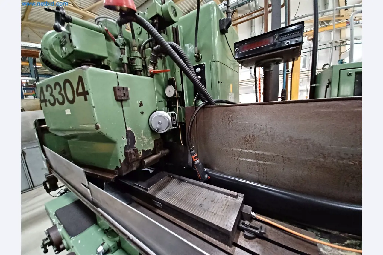 Machines for the production of stamped parts for the automotive industry, among others-3