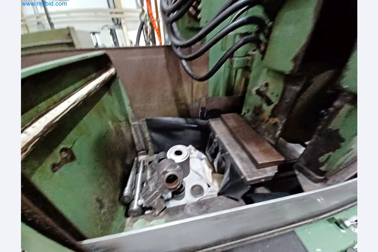 Machines for the production of stamped parts for the automotive industry, among others-5