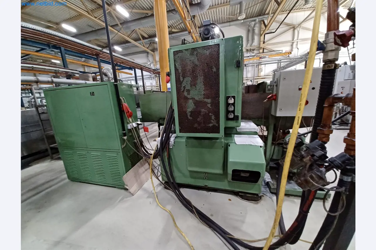 Machines for the production of stamped parts for the automotive industry, among others-10