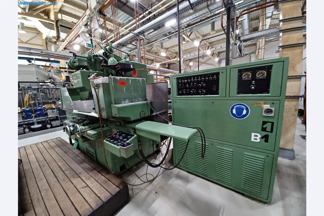 Machines for the production of stamped parts for the automotive industry, among others-2