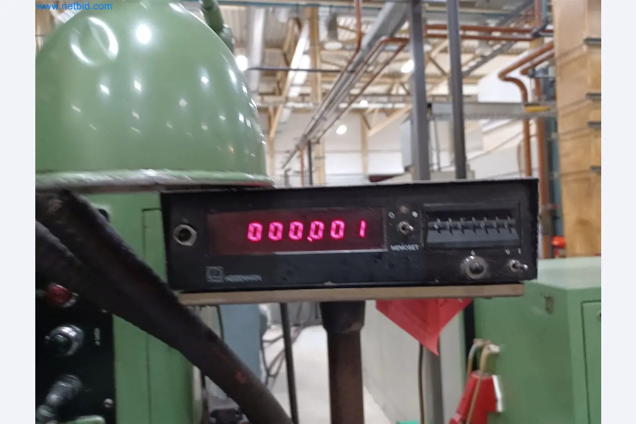 Machines for the production of stamped parts for the automotive industry, among others-4